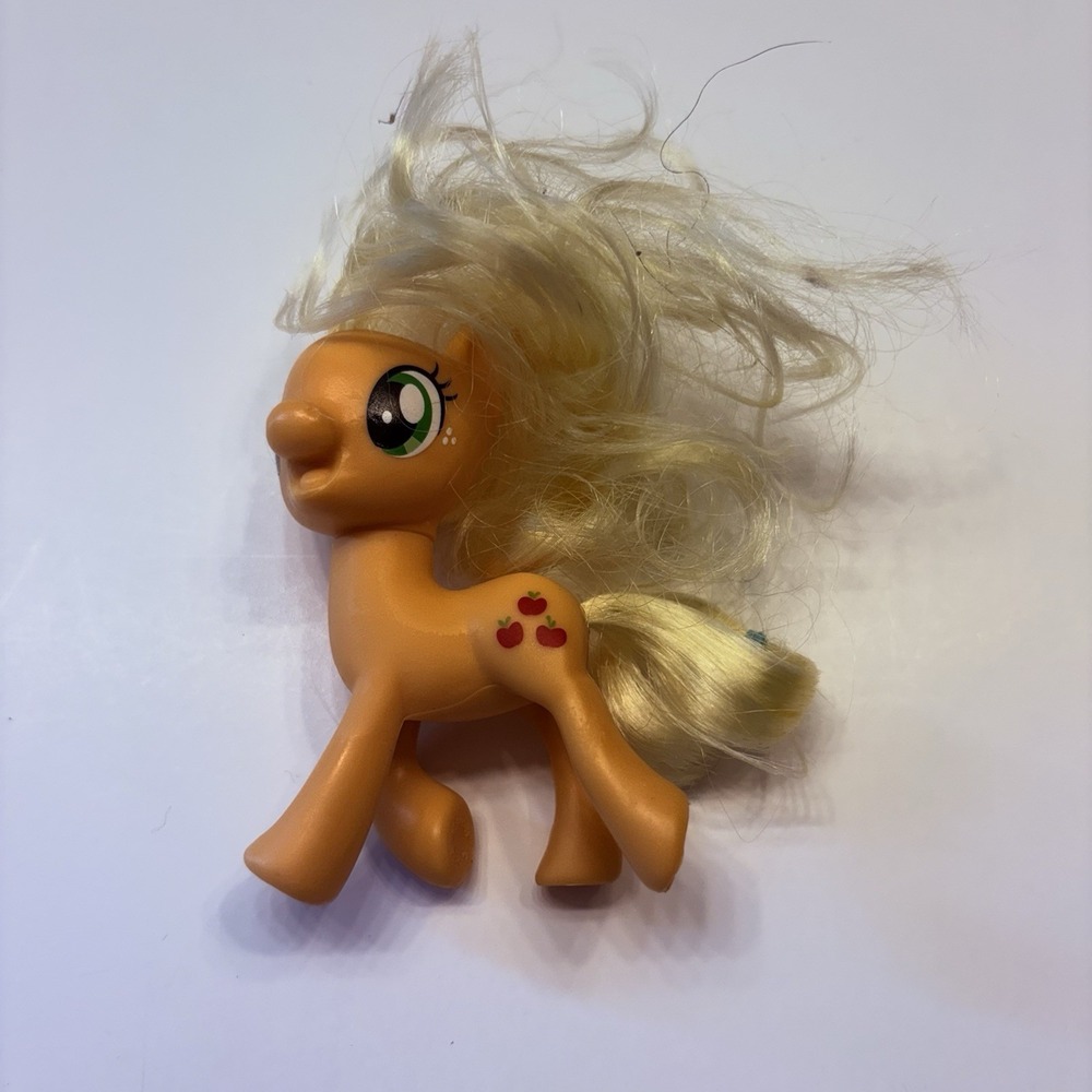 My Little Pony Applejack Earth MLP 3" Figure Hasbro Brushable Hair Apples Symbol